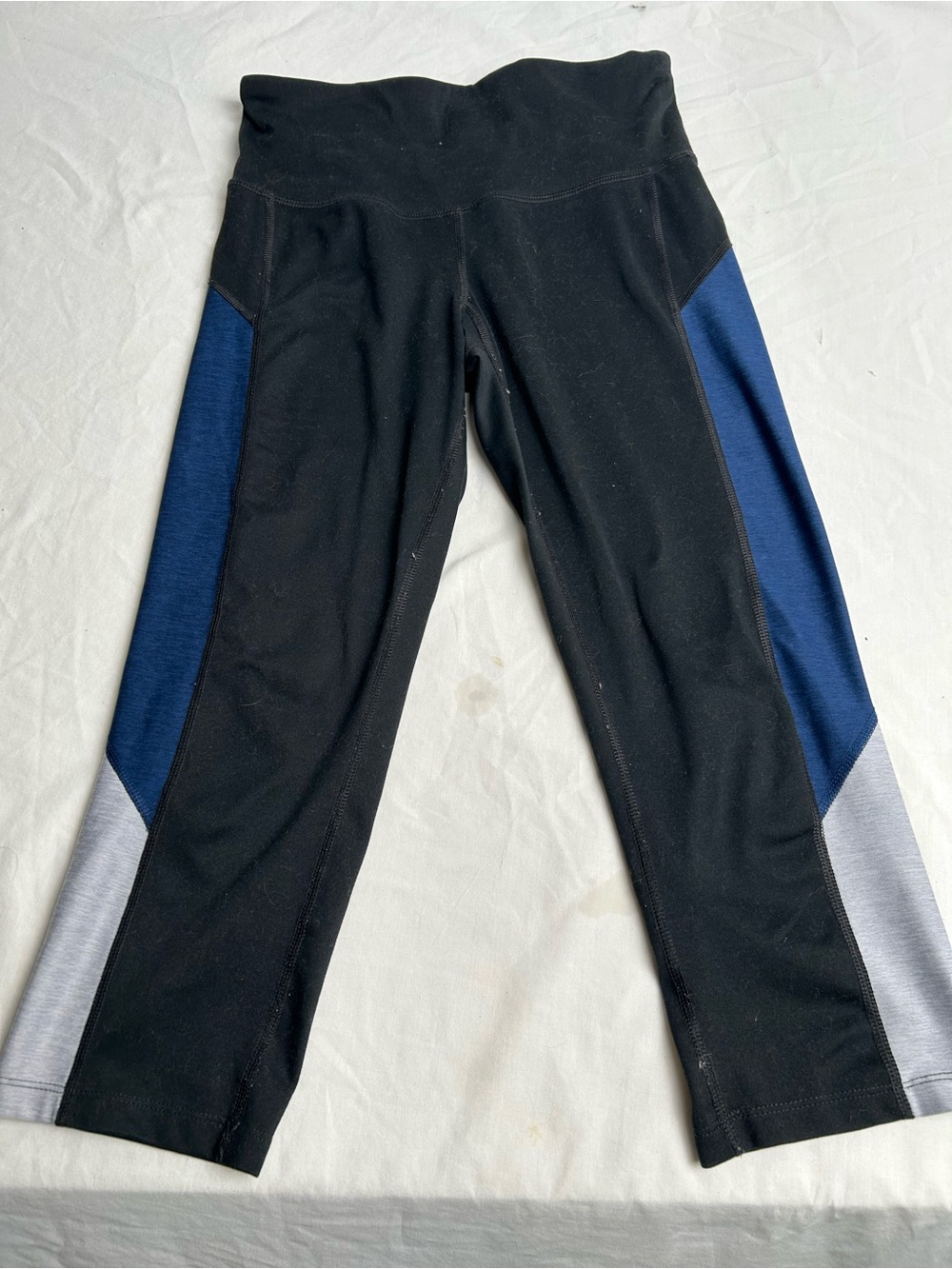 C9 champion Women’s small Black Active Leggings capri with Blue and Gray